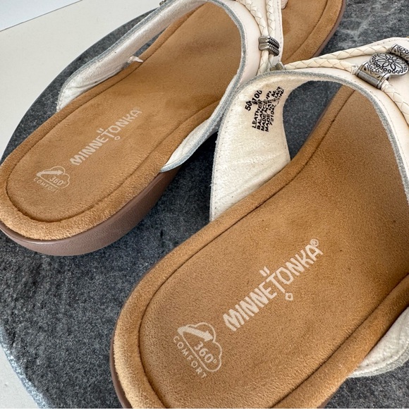 Minnetonka Silverthorne White Leather Boho Sandals 9 - Picture 7 of 10